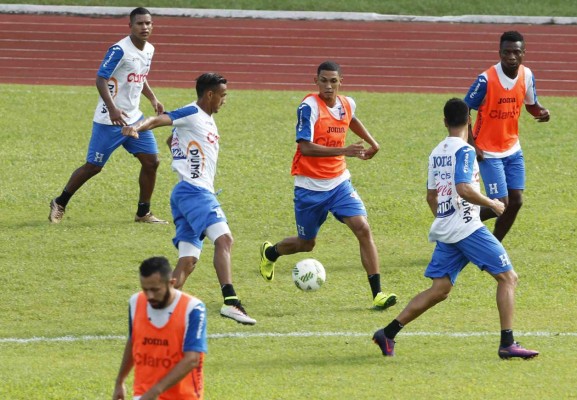 Selección de Honduras trabaja fuerte previo a la Copa Uncaf