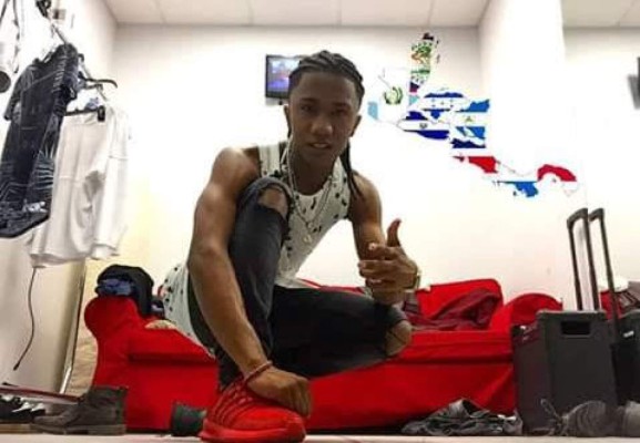 Hondureño Aaron Bodden demostró que no solo rapea