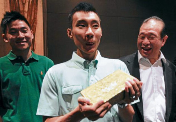 Ofrecen lingote de oro para primer lugar en bádminton en Londres