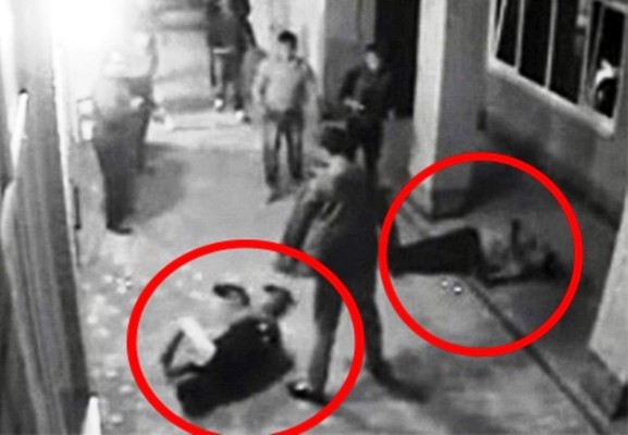 Boxeador defiende a su esposa y noquea a dos hombres