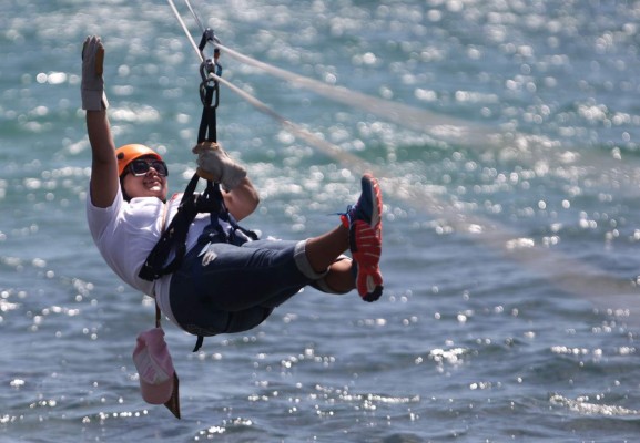 Cultura y adrenalina al visitar el Museo del Jade y el canopy Monkey La-La Zip