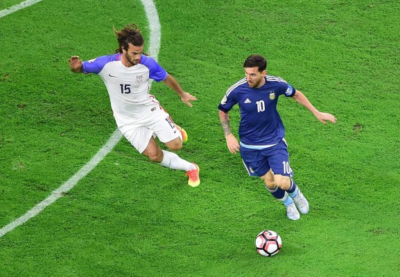 Argentina está en la final al vencer 4-0 a EE UU