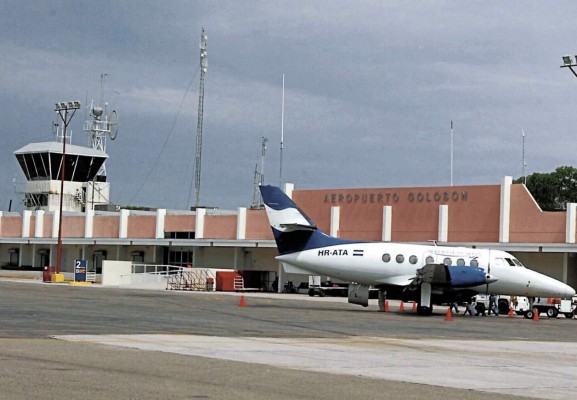 Analizan reubicaciones en varias zonas del municipio de Villanueva, Cortés