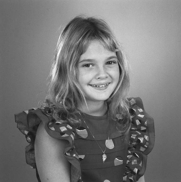 Drew Barrymore cumple 48 años: problemas con las drogas desde los 10 años y una gran carrera en Hollywood