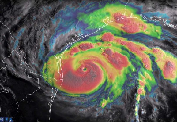 Las primeras fotos de la llegada del huracán Harvey a Texas, EEUU