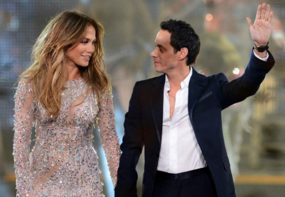 Parejas famosas que en la vida real son 'la bella y la bestia”