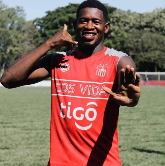 Fichajes: Olimpia anuncia altas, deja Motagua y tiene nuevo equipo, legionarios se quedan sin club