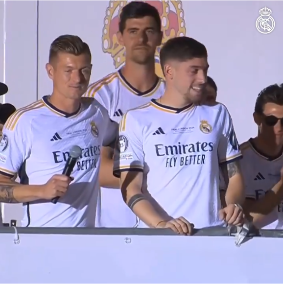 Real Madrid festejó en Cibeles la Decimoquinta Champions con miles de aficionados