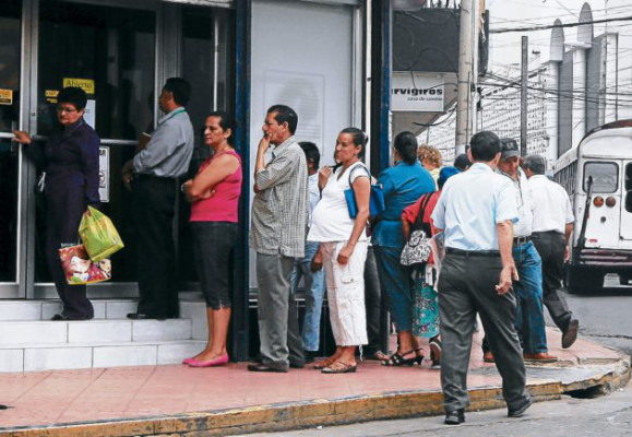 Bancos de Honduras no trabajarán el lunes