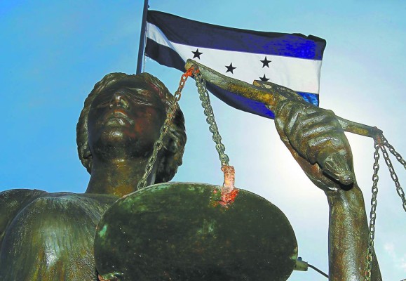 Honduras: Afinan riguroso protocolo para depurar el Poder Judicial