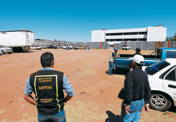 Operadores del interurbano desacatan proceso de revisión