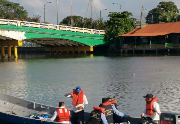 Padre de Angie Peña lo desvirtúa, pero las autoridades lo ven como luz: hallan chaleco y cordón en Belice