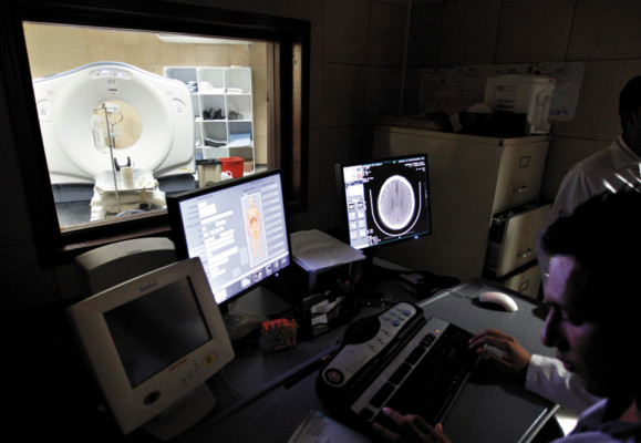 IHSS inaugura moderna Sala de Labor y Parto