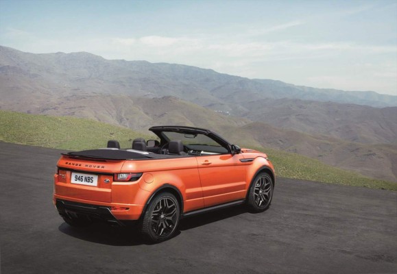 Land Rover descapotó su SUV Range Evoque