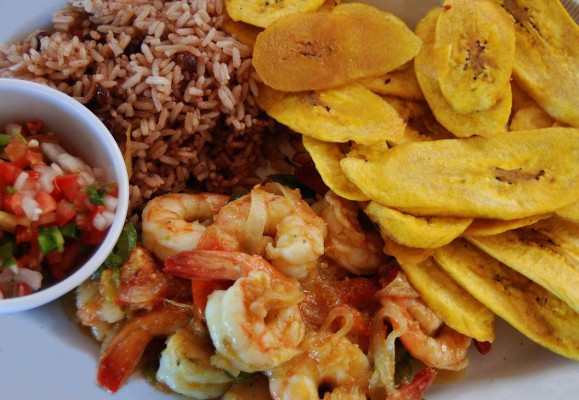 Delicias de Honduras: ¡Puro sabor costeño!
