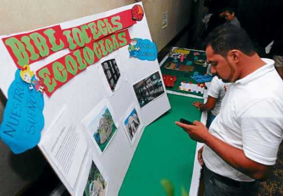 Alumnos exponen útiles e ingeniosos proyectos