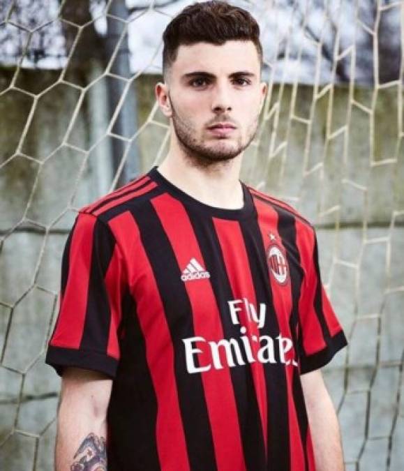 Las 10 mejores fotos de Patrick Cutrone, uno de los futbolistas más guapos de Italia