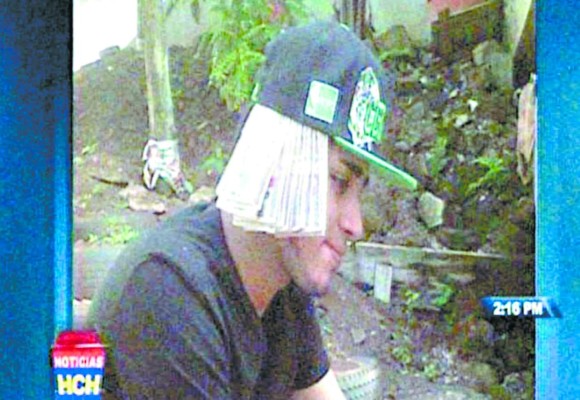 Con fotos 'quieren poner en duda la imagen de Kevin”