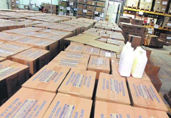 Hay medicinas dañadas por humedad