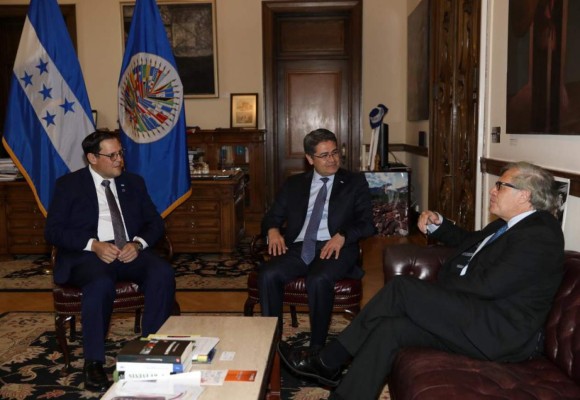 FOTOS: Así fue la reunión del presidente Hernández en Washington