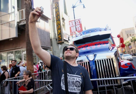 'Selfie', el fenómeno global que se resiste a morir