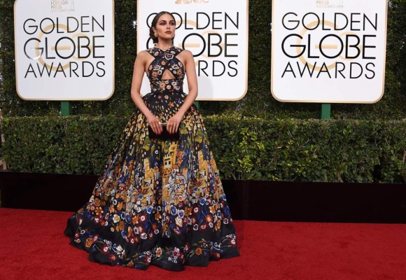 Usuarios de Twitter siguen paso a paso los Globos de Oro 2017