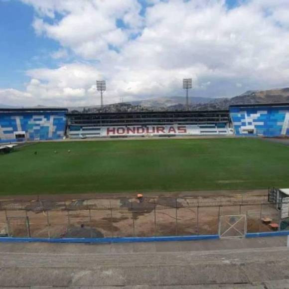¿Ya lo vieron?: Así luce el Estadio Nacional tras el segundo corte de su engramillado