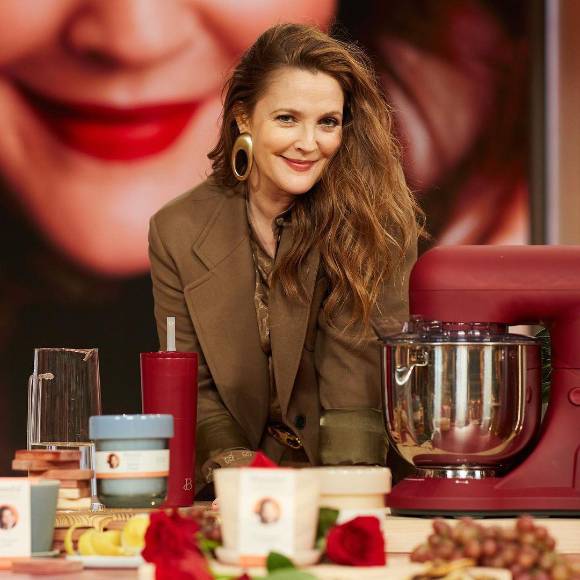 Drew Barrymore cumple 48 años: problemas con las drogas desde los 10 años y una gran carrera en Hollywood