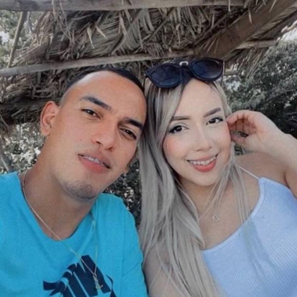 De película: Jugador de Real España propone matrimonio a su novia y esta fue la respuesta (FOTOS)