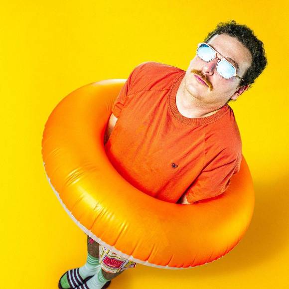 ¿Quién era Diego Gallardo, el cantante que murió por una bala perdida en Ecuador?