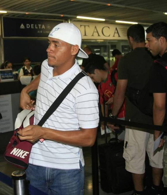 Jugadores hondureños que al final no lograron quedarse con equipo del extranjero