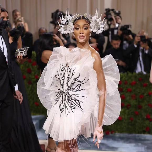 Los looks más extravagantes de la Met Gala a través del tiempo