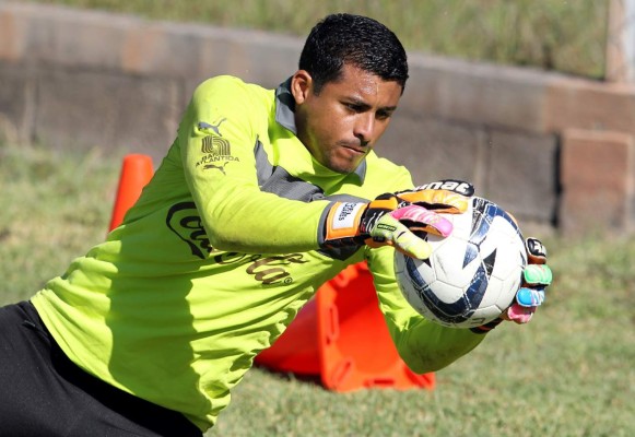 No estaría ante el águila...