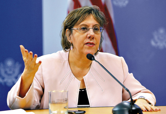 Si un político no cumplió, voten por otra persona