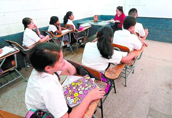 Evaluarán a maestros de Matemáticas a nivel nacional