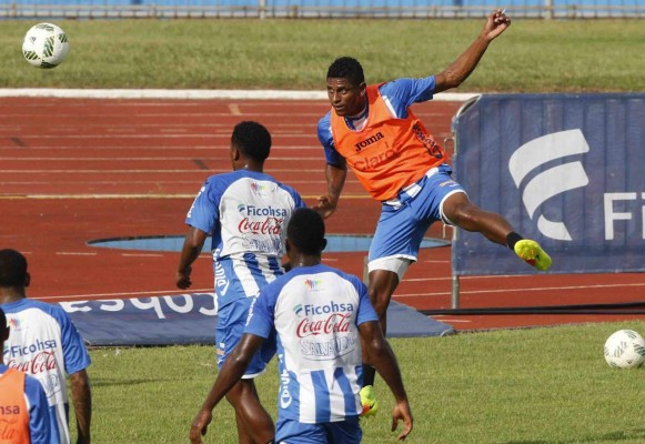 Con Beckeles y Ever en los costados...