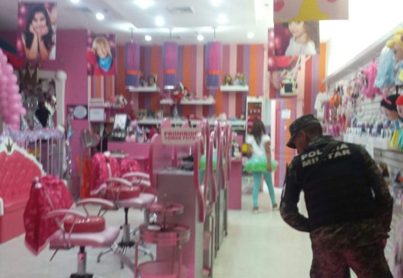 Aseguran más bienes a 'Don H' en el norte de Honduras