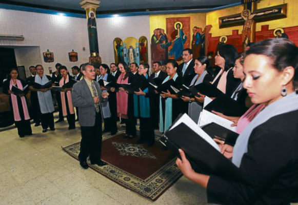Jornada de cantos al rey en la Navidad