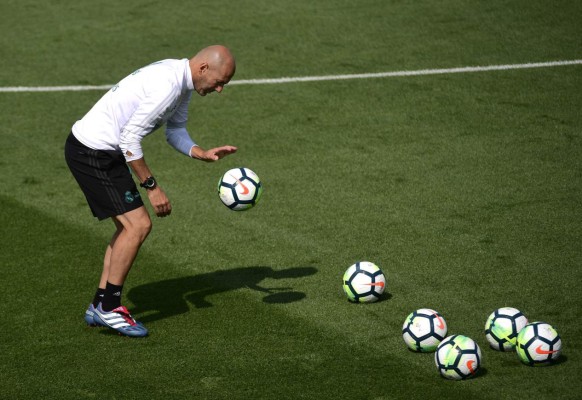 Zinedine Zidane no ve 'una Liga española sin el Barcelona'