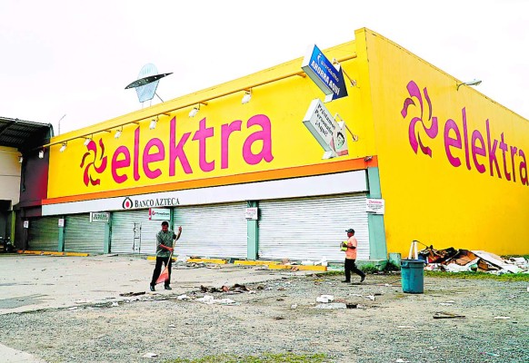 Negocios cerrados, caos vial y cuantiosas pérdidas en Honduras