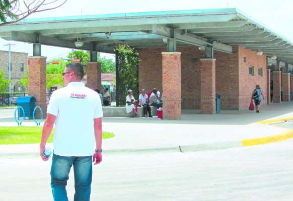 Zetas en EE UU hostigan a familias de niños migrantes hondureños