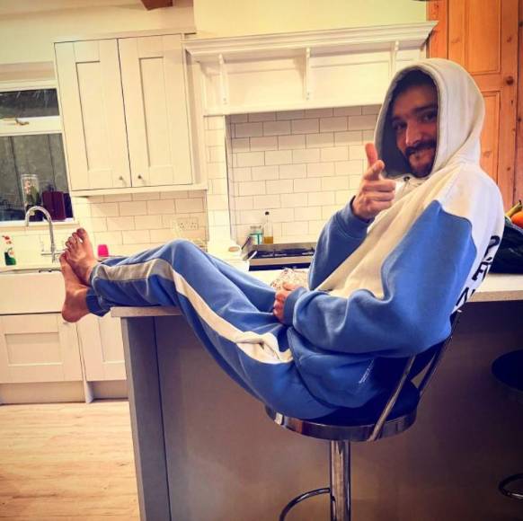 Así era Tom Parker, el músico que falleció por cáncer cerebral