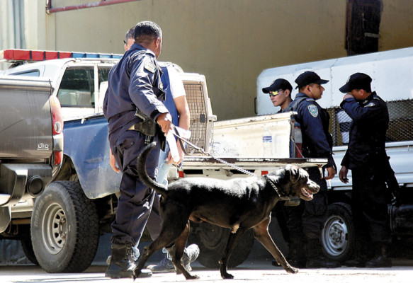 Separan a jefe de penal por revuelta de reos