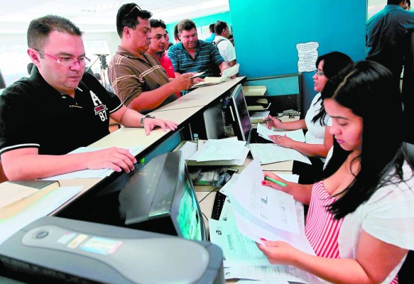 Aumento a base exenta beneficia a asalariados