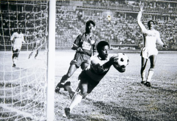 ¡Atrapada fenomenal de Donis Escober!