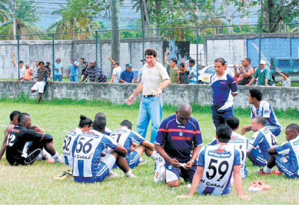Héctor Vargas contrarresta las acusaciones del Motagua