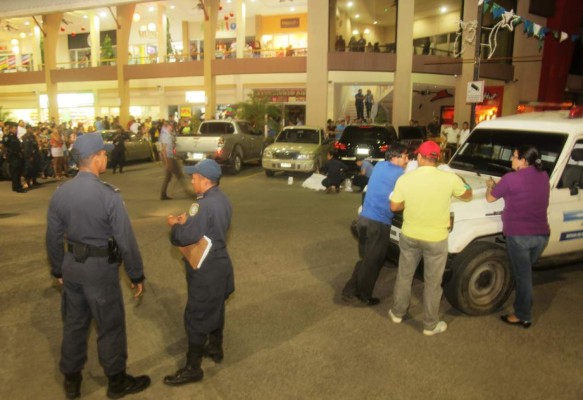 Fotos: Arnold Peralta y la escena del crimen