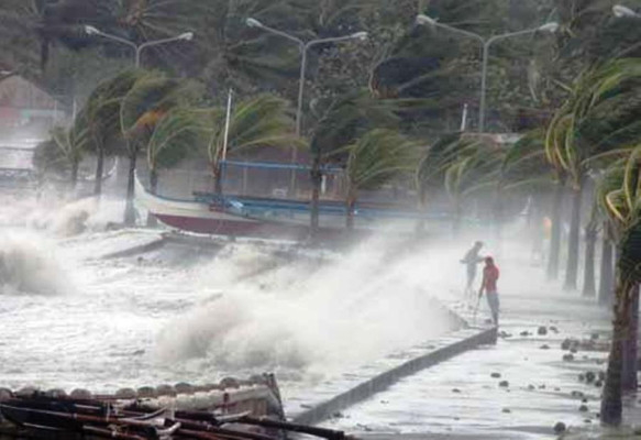México busca a cuatro monjas en zona devastada por tifón en Filipinas