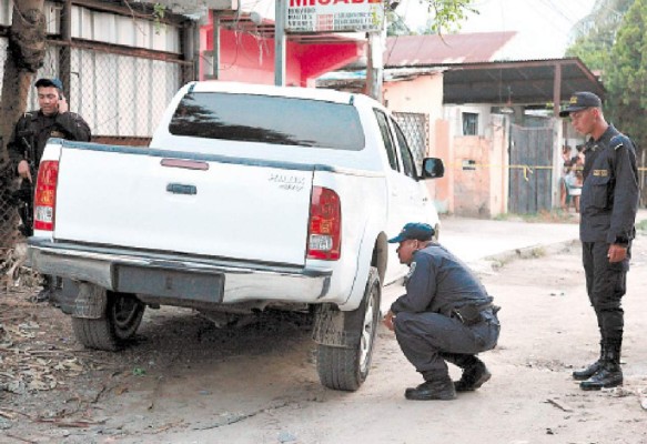 Acribillan a tres hombres en el segundo anillo