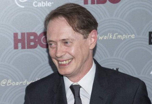 Famosos con sonrisas imperfectas